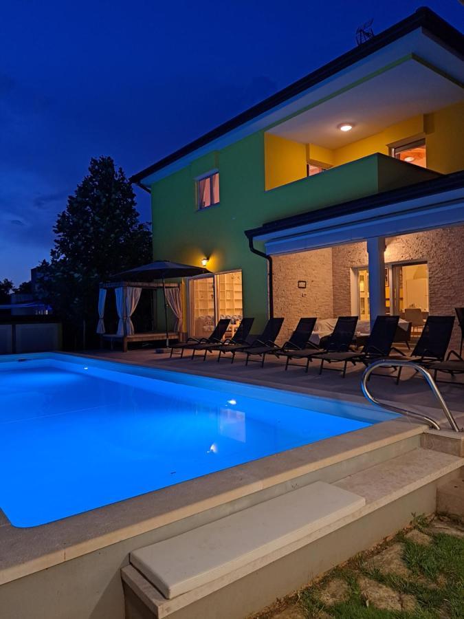 Villa Gaya *